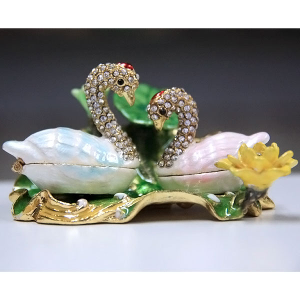 Jewelry Gift Box Geese on Lotus Leaves Gilt Jewelry Gift Box with Fine Crystals