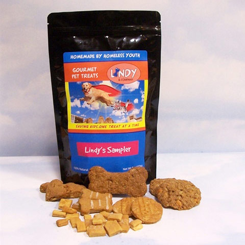 Lindy & Company Pet Treats Lindy & Company Gourmet Dog Treats - Lindy's Sampler 6 Assorted Flavors, 1 oz x 8 ct